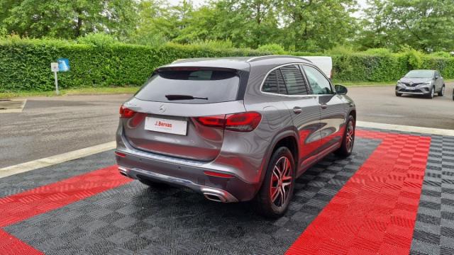 Mercedes Benz Gla image 6