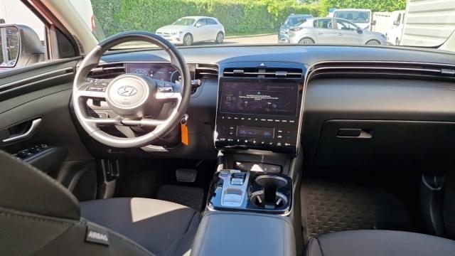 Hyundai Tucson image 8