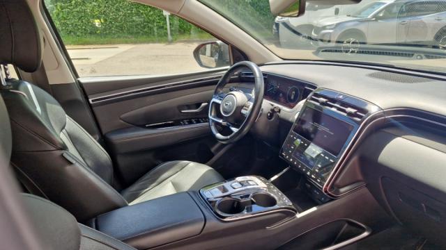 Hyundai Tucson image 8