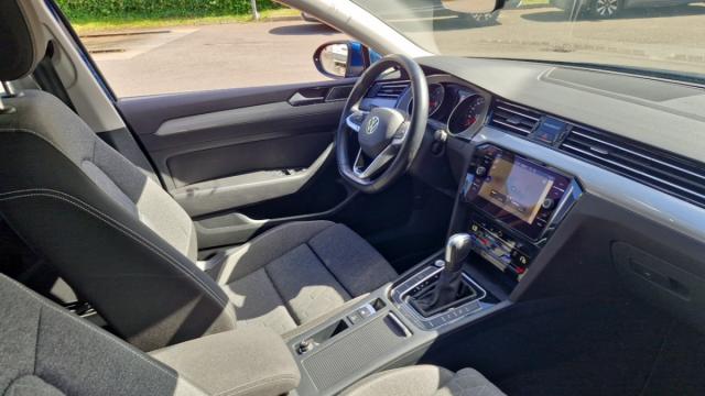 Volkswagen Passat Sw image 7