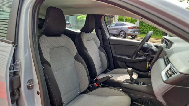 Renault Clio image 8