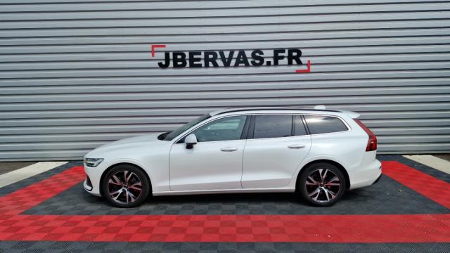 Volvo V60 image 2