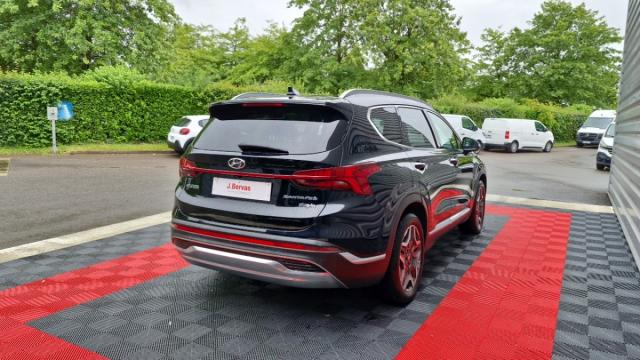 Hyundai Santa Fe image 3