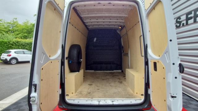 Mercedes Benz Sprinter image 8