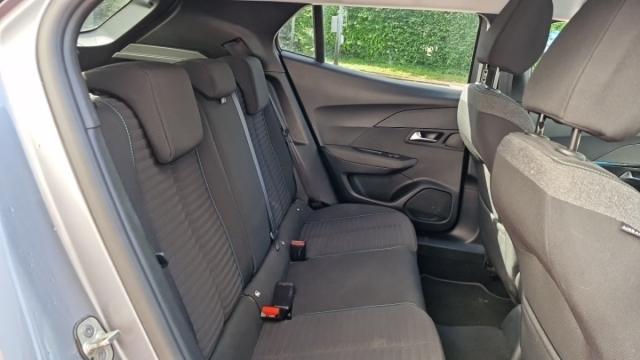 Peugeot 2008 image 3