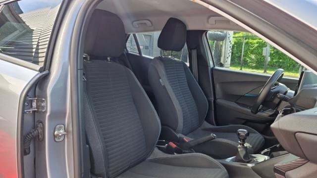 Peugeot 2008 image 7