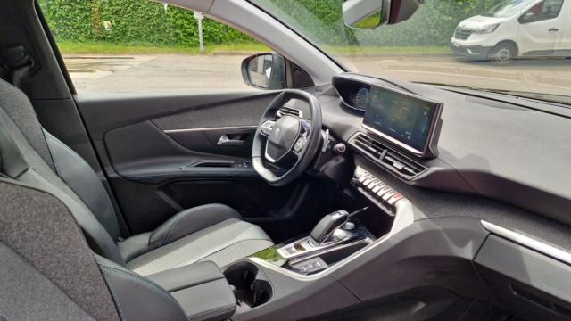 Peugeot 3008 image 7