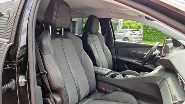 Peugeot 3008 image 1
