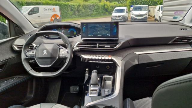 Peugeot 3008 image 9