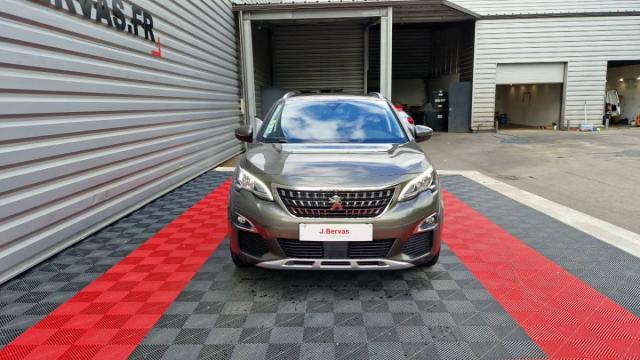 Peugeot 3008 image 3