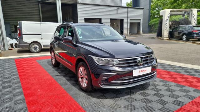 Volkswagen Tiguan image 4