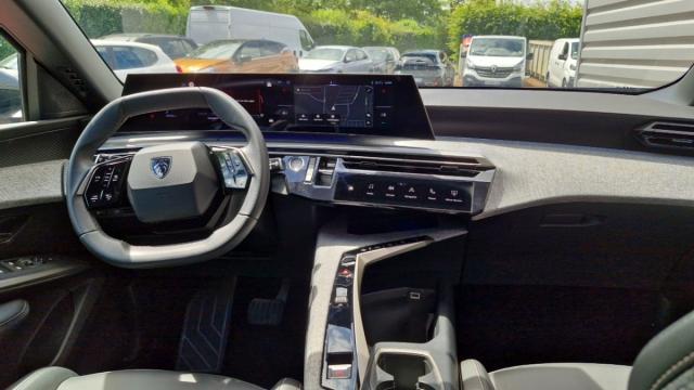 Peugeot 5008 image 4