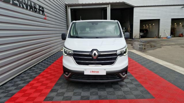 Renault Trafic image 9