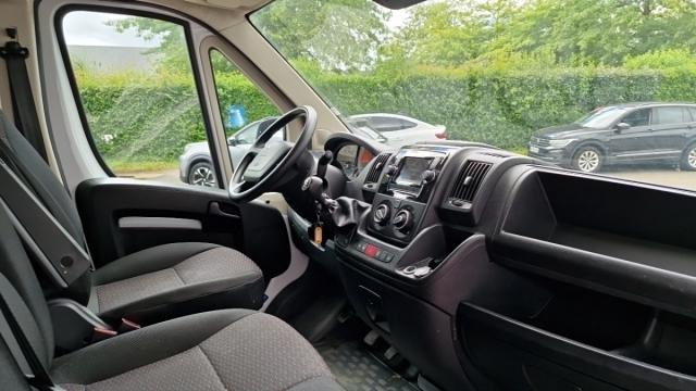 Peugeot Boxer image 3