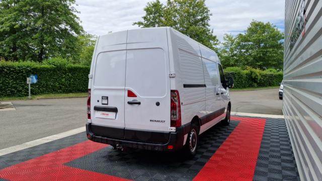 Renault Master image 2