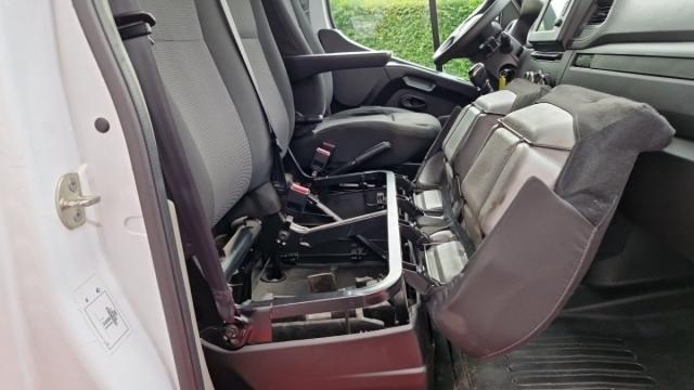 Renault Master image 4