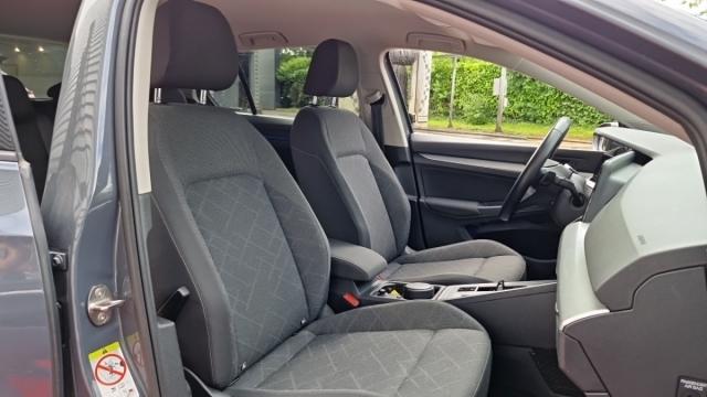 Volkswagen Golf image 2