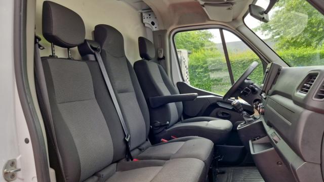 Renault Master image 4