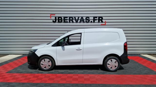 Nissan Townstar image 9
