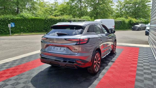 Renault Austral image 1