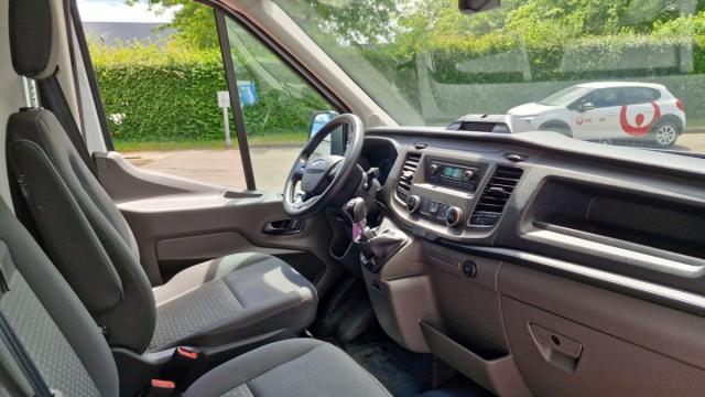Ford Transit image 1