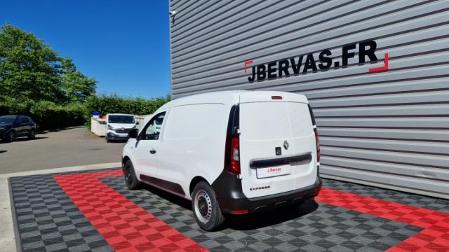 Renault Express Van image 2