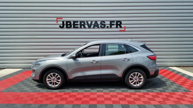 Ford Kuga image 7