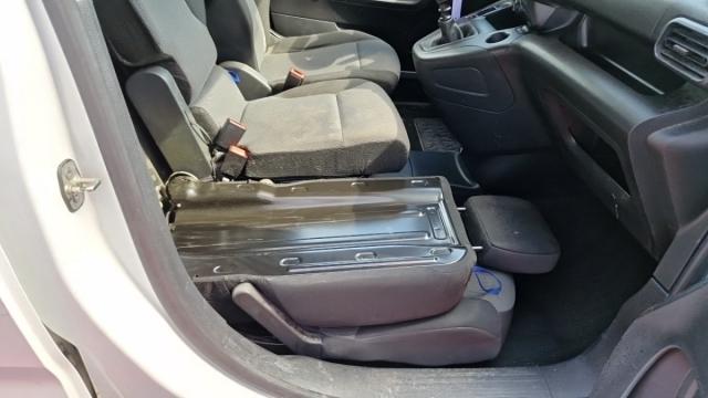 Opel Combo image 2