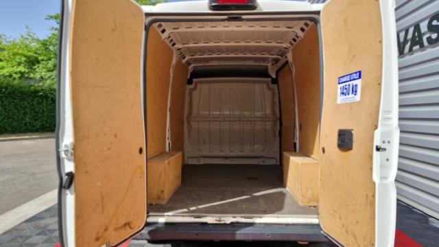 Peugeot Boxer image 1