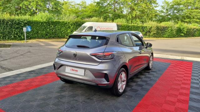 Renault Clio image 7