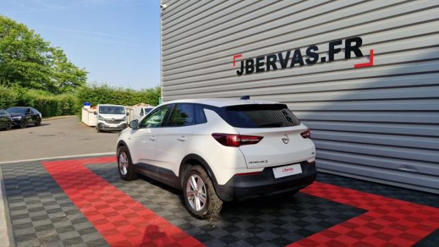 Opel Grandland X image 2