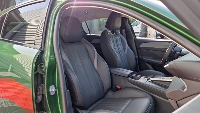 Peugeot 308 image 7