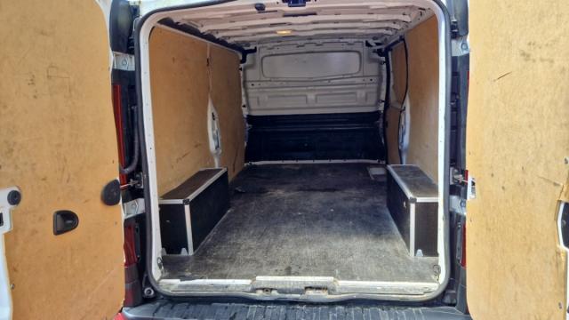 Renault Trafic image 6