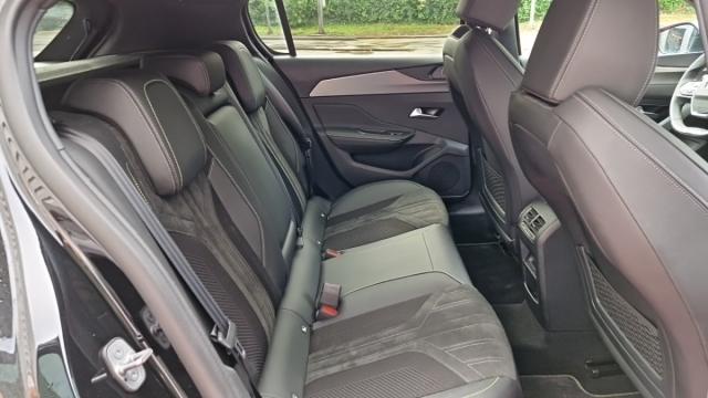 Peugeot 308 image 2