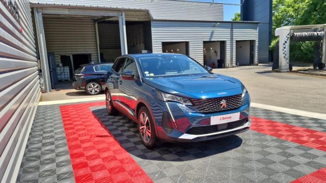 Peugeot 3008 image 2