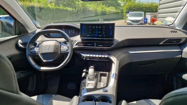 Peugeot 3008 image 9