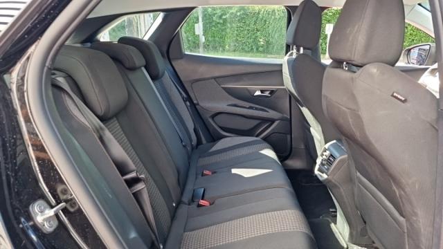 Peugeot 3008 image 6
