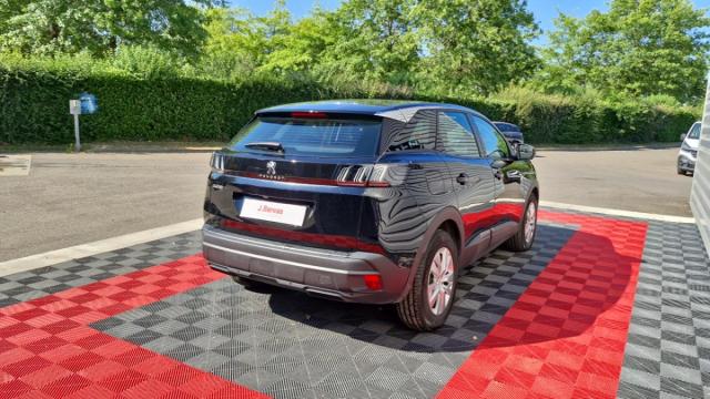 Peugeot 3008 image 2