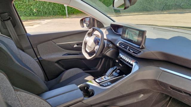 Peugeot 3008 image 4