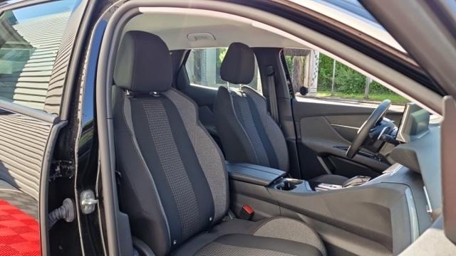Peugeot 3008 image 8