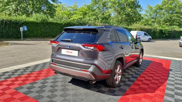 Toyota Rav4 image 3