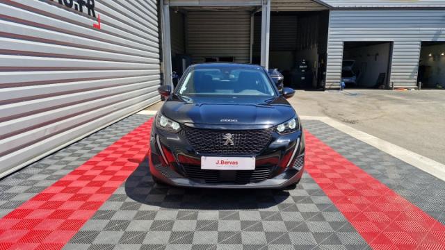 Peugeot 2008 image 1