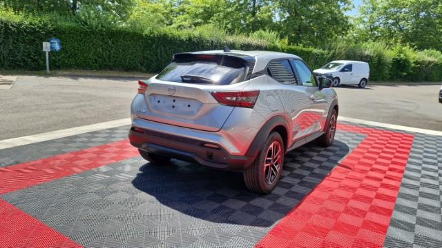 Nissan Juke image 8