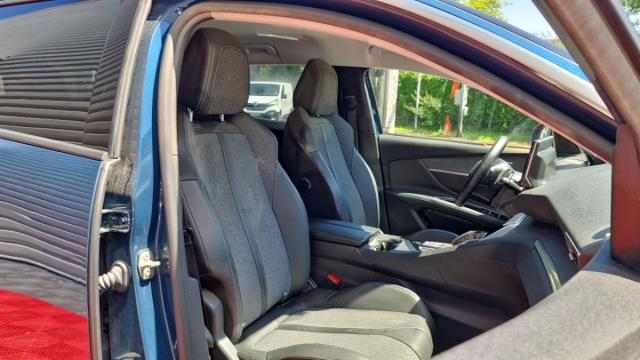 Peugeot 3008 image 1