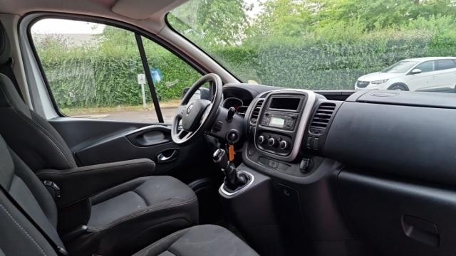 Renault Trafic image 7