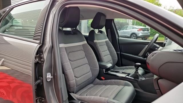 Citroen C4 image 8