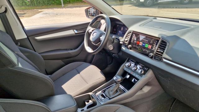 Skoda Karoq image 6