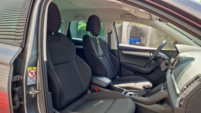 Skoda Karoq image 3