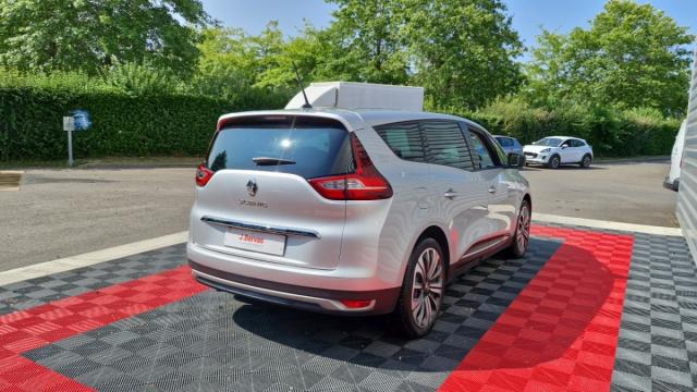 Renault Grand Scénic image 9