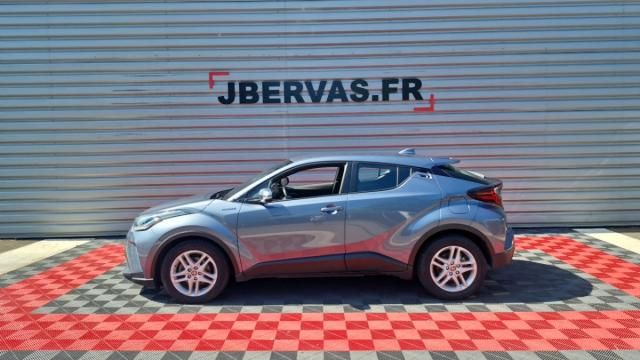 Toyota C-Hr image 9